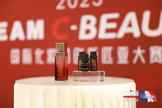 妆品臻品品鉴会在巴黎卢浮宫圆满举办OG网站美启东方全球共赏!中国化(图11) 妆品臻品品鉴会在巴黎卢浮宫圆满举办OG网站美启东方全球共赏!中国化(图11)